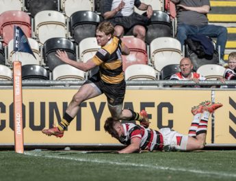 Newport v Pontypool – Hospitality